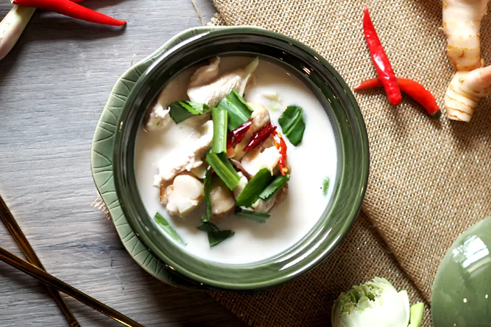 Coconut Soup with Chicken : Galangl,Kaffir Lime Leaves Lemongrass,Chili and Coriander